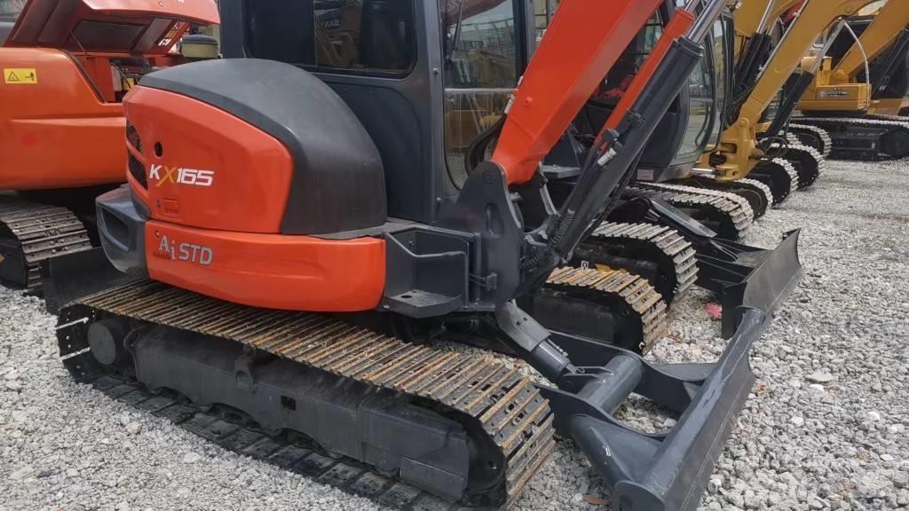 Kubota KX 165 Roomikekskavaatorid