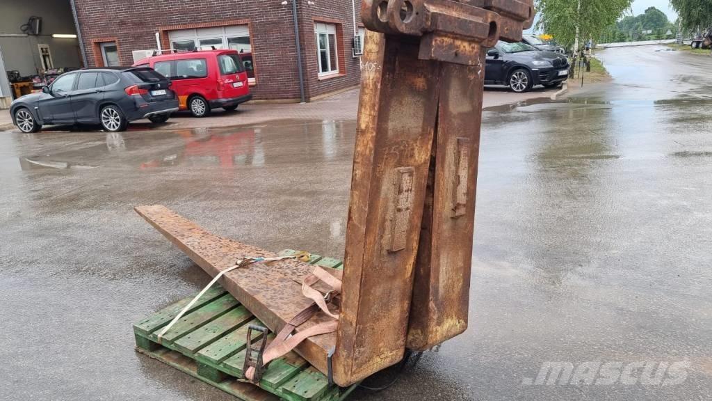  FORKS 35-40 T Tõstekahvlid