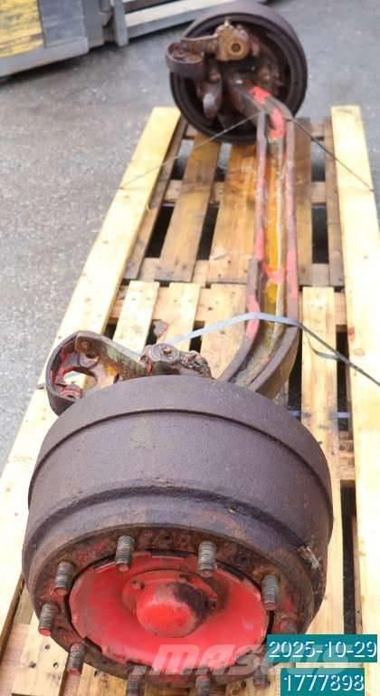 Scania P 82 M Sillad