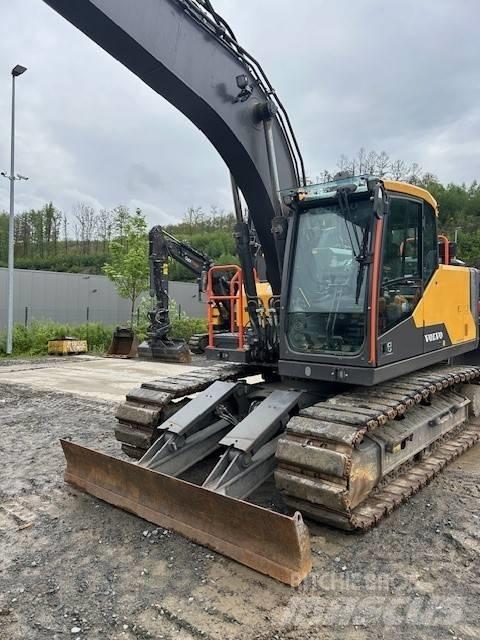 Volvo EC 160 E Roomikekskavaatorid