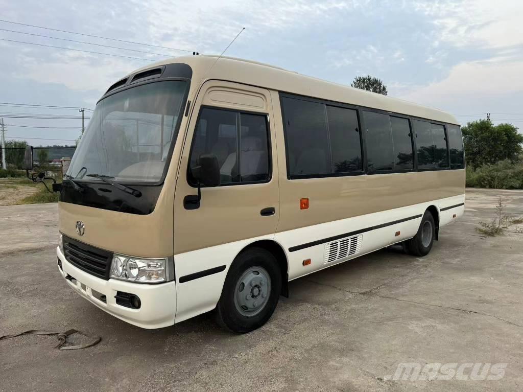 Toyota Coaster Bus Väikebussid
