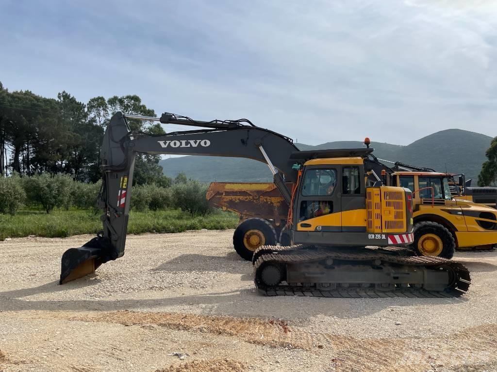 Volvo ECR 235 DL Roomikekskavaatorid