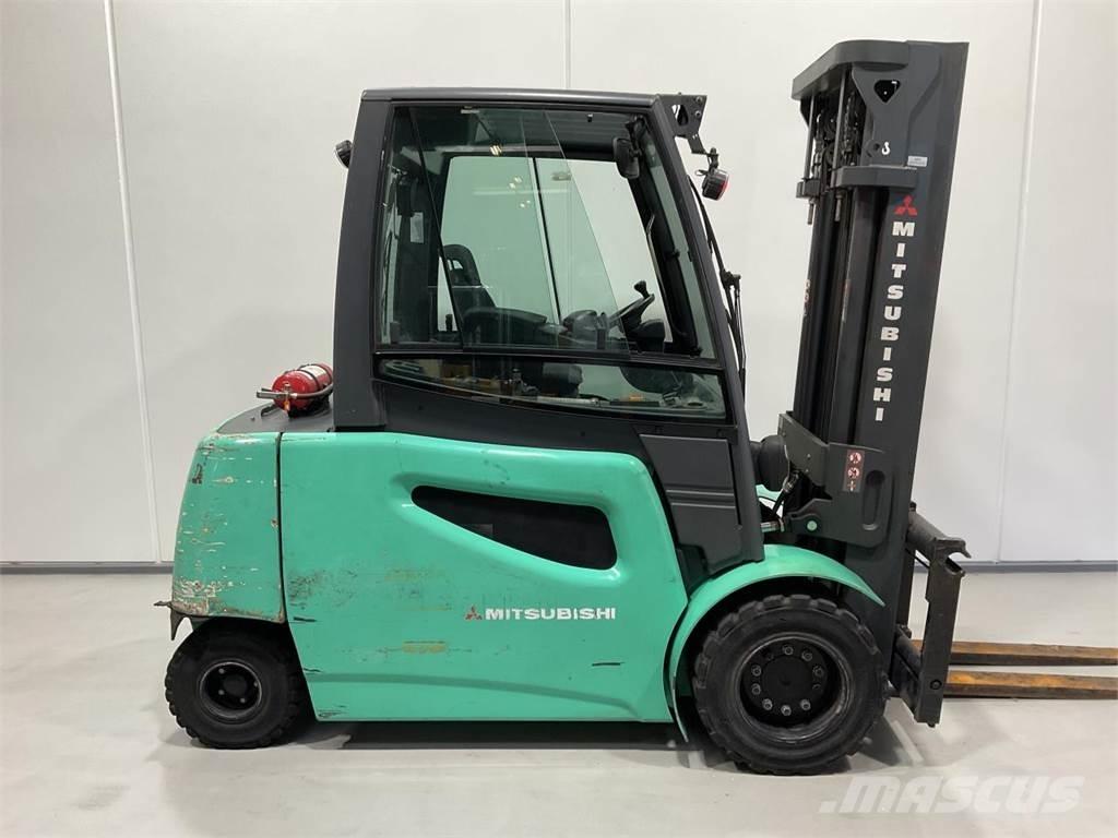 Mitsubishi FB50-2 Elektritõstukid
