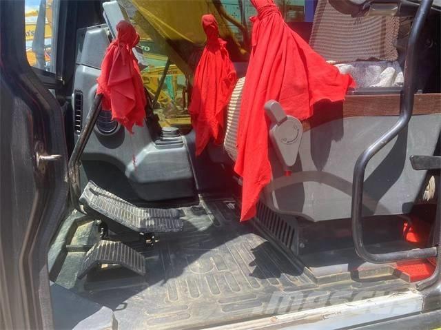 Sany SY215C Roomikekskavaatorid