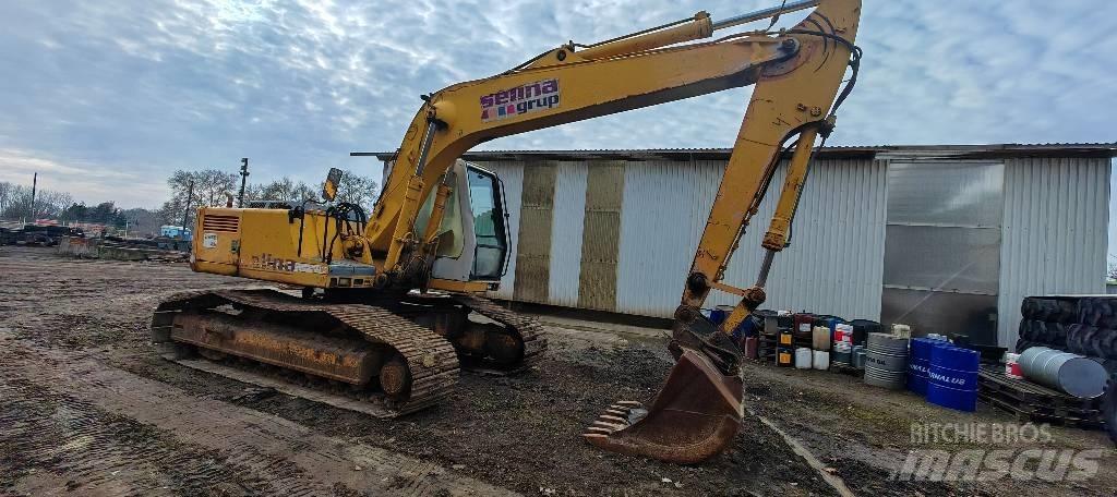 Liebherr R 902 HDSL Roomikekskavaatorid