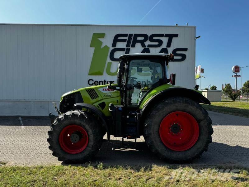 CLAAS AXION 870 Traktorid