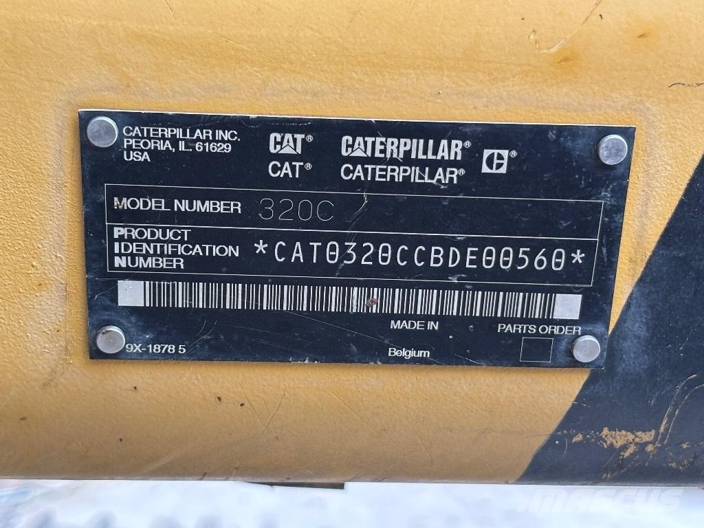 CAT 320 C L Roomikekskavaatorid