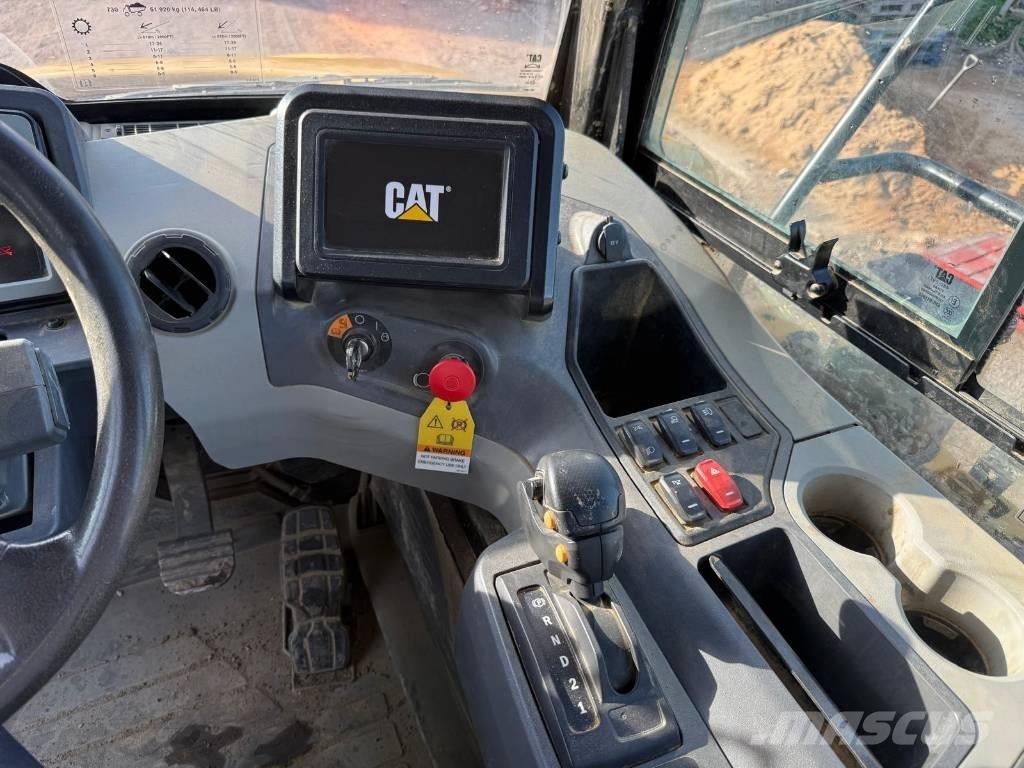 CAT 730 Liigendraamiga pinnaseveokid