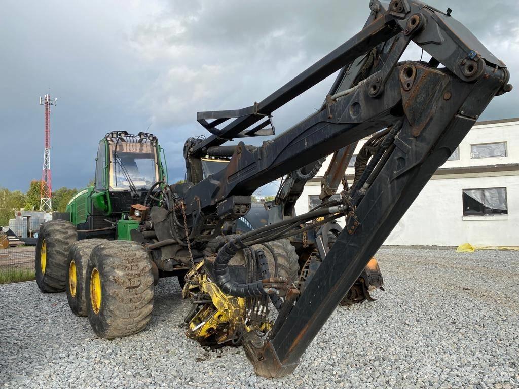 John Deere 1470 E Harvesterid