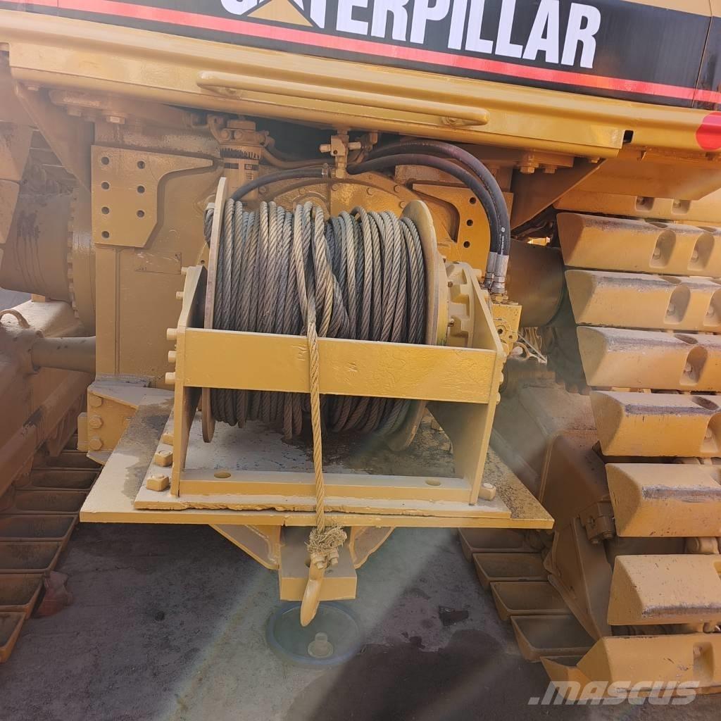 CAT D6R Buldooserid
