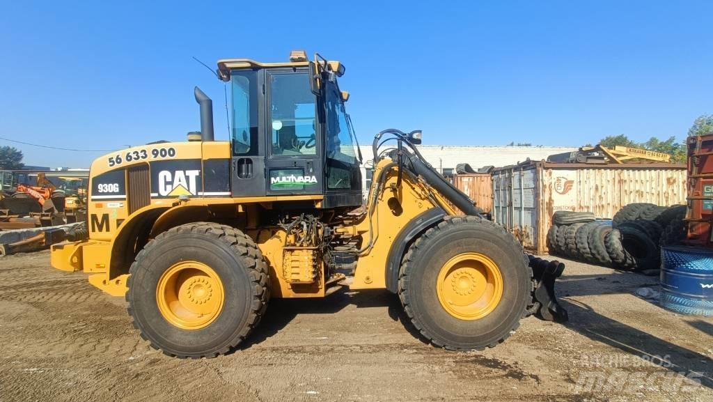 CAT 930 G Rataslaadurid