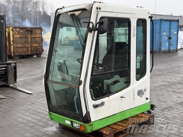 Liebherr A 924 B CAB Kabiinid