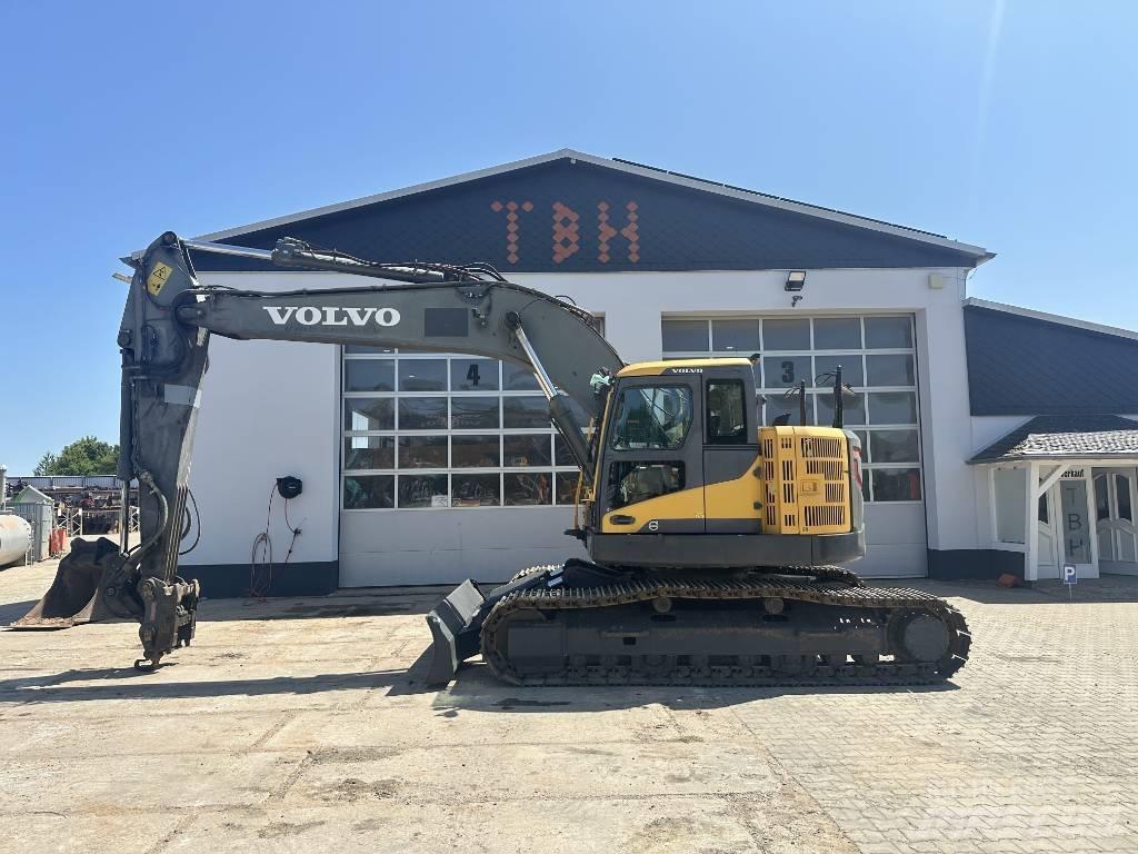 Volvo ECR 235 D Roomikekskavaatorid