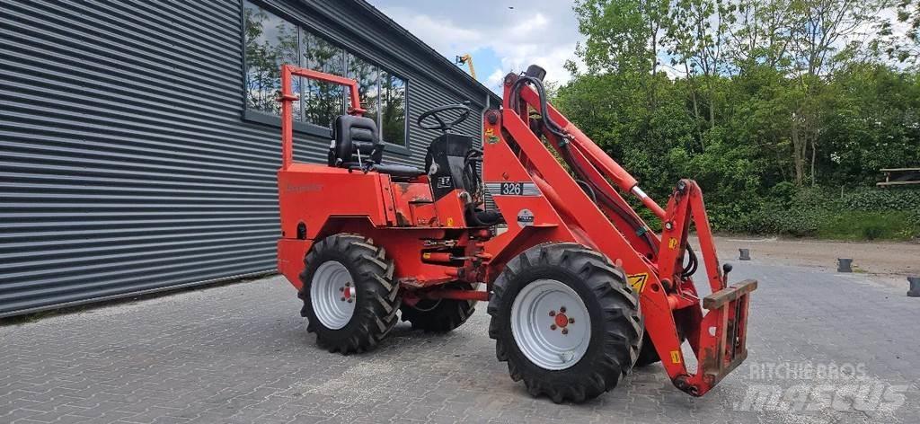 Schäffer 326 Väikelaadurid