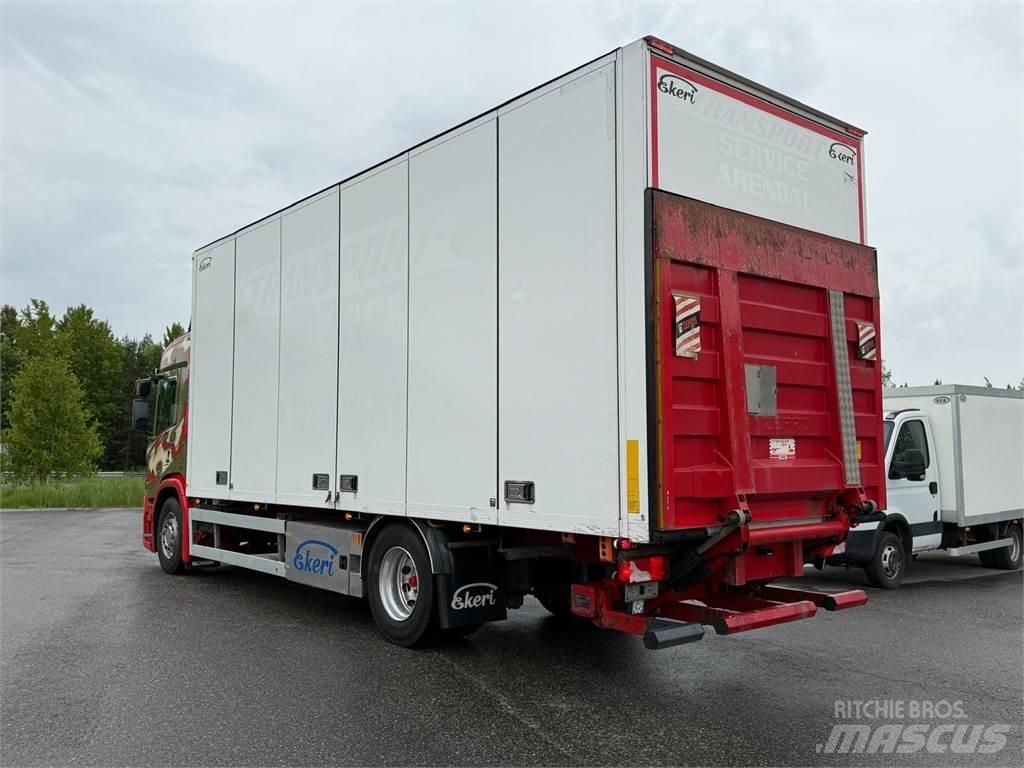Scania P320 Furgoonautod
