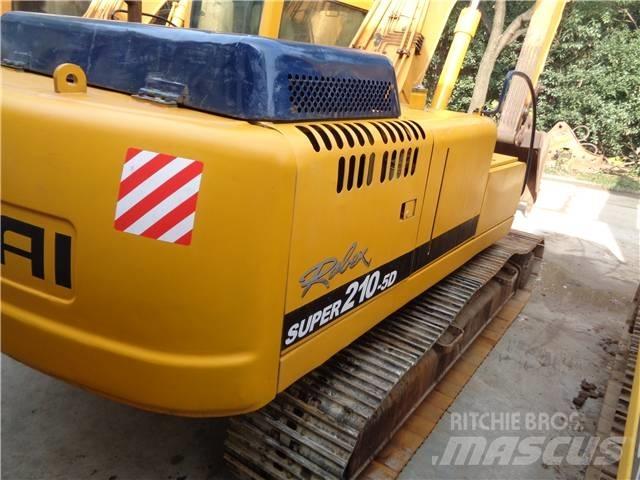 Hyundai R210-5D Ratasekskavaatorid