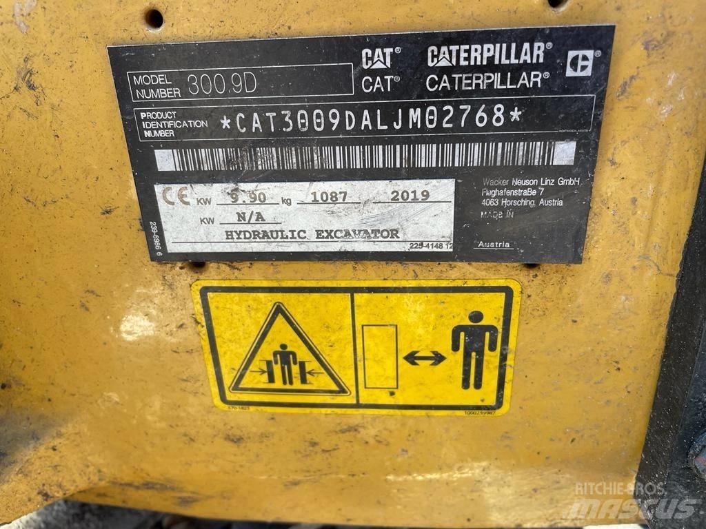 CAT 300.9 D Miniekskavaatorid < 7 t
