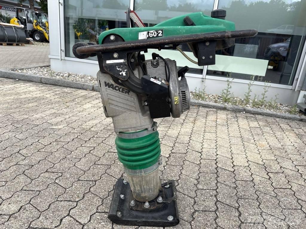 Wacker Neuson BS60-2 Vibroplaadid