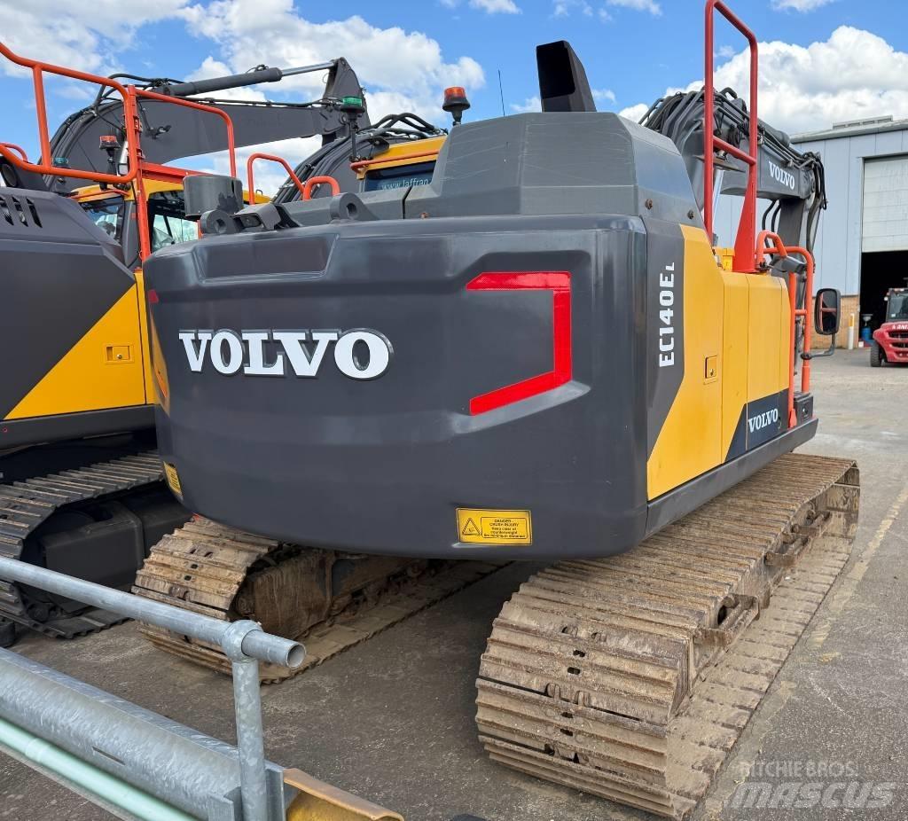 Volvo EC 140 EL Roomikekskavaatorid