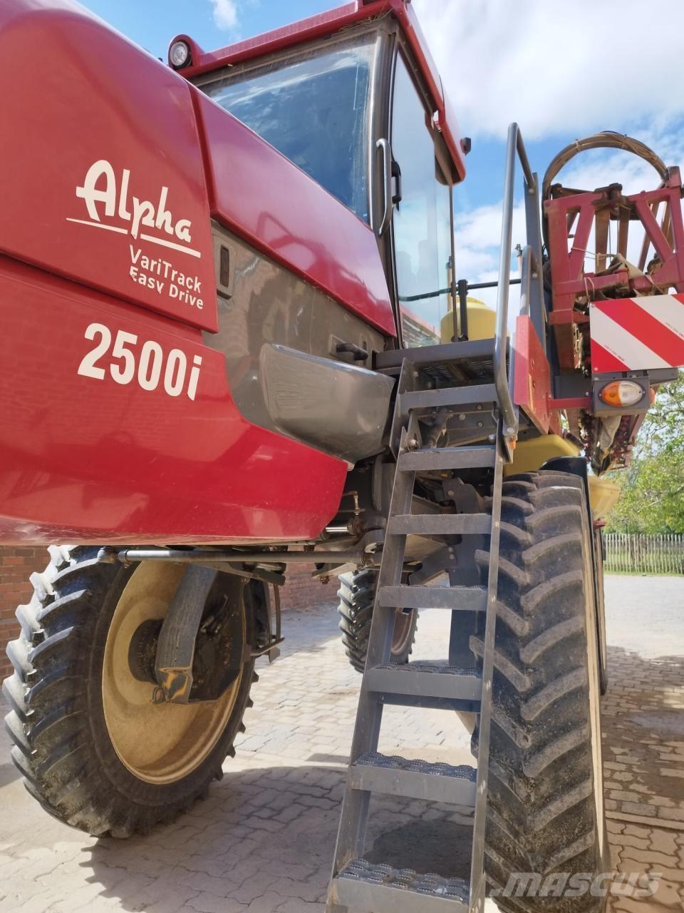 Hardi Alpha 2500 i Iseliikuvad pritsid