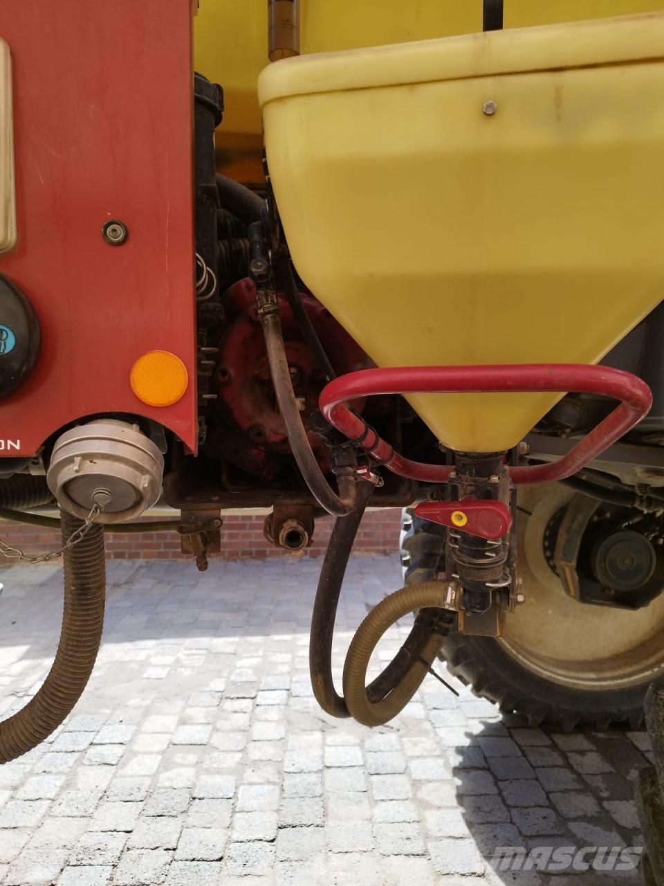 Hardi Alpha 2500 i Iseliikuvad pritsid