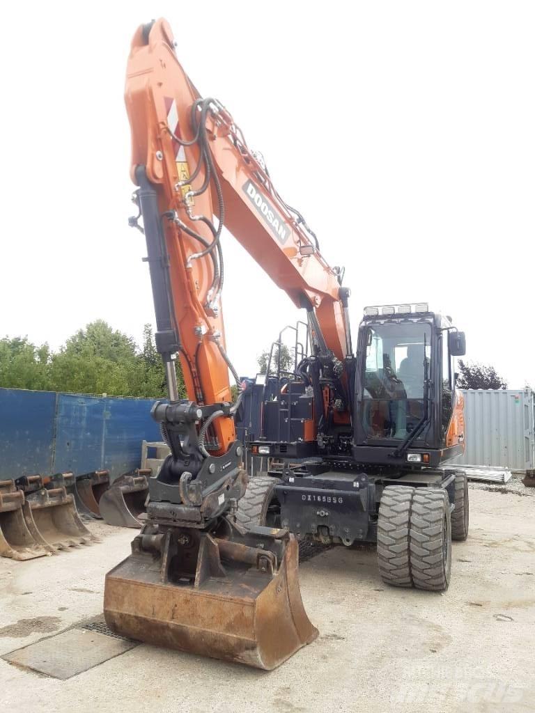 Doosan DX165 WR-7 Ratasekskavaatorid
