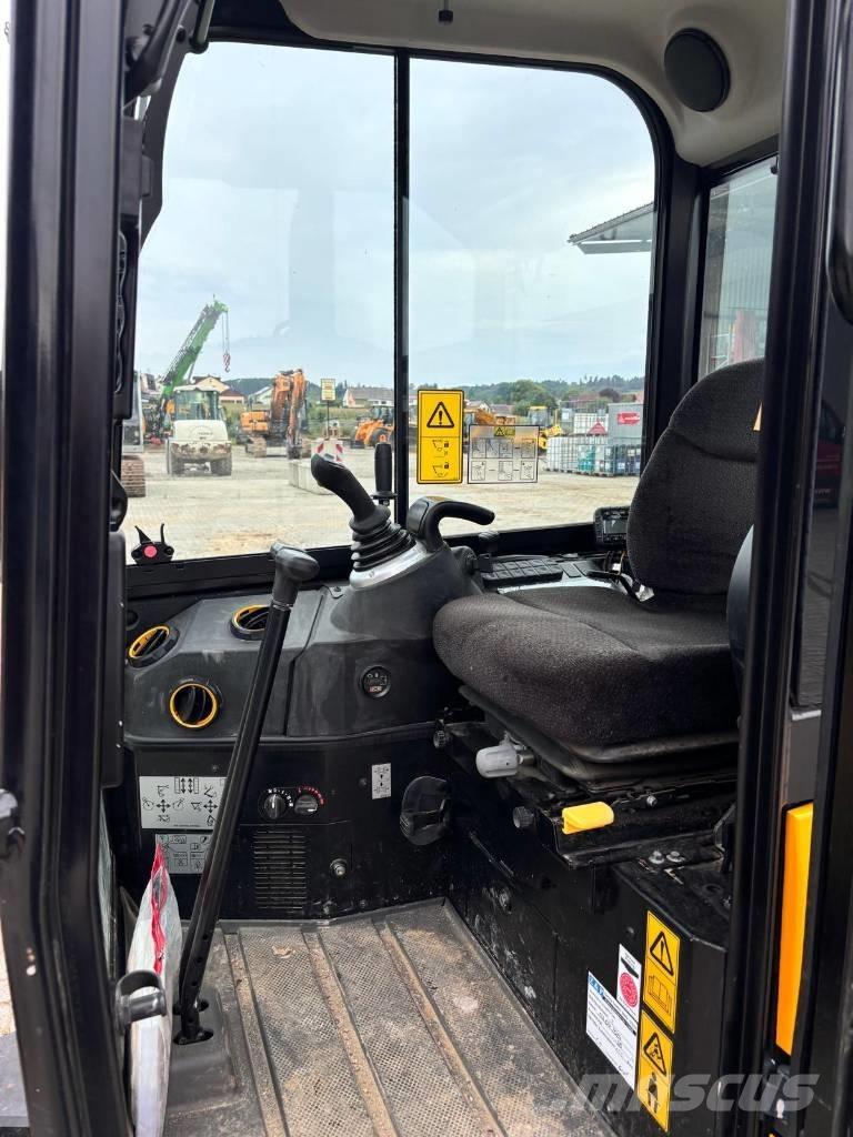 JCB 19 C-1 Miniekskavaatorid < 7 t