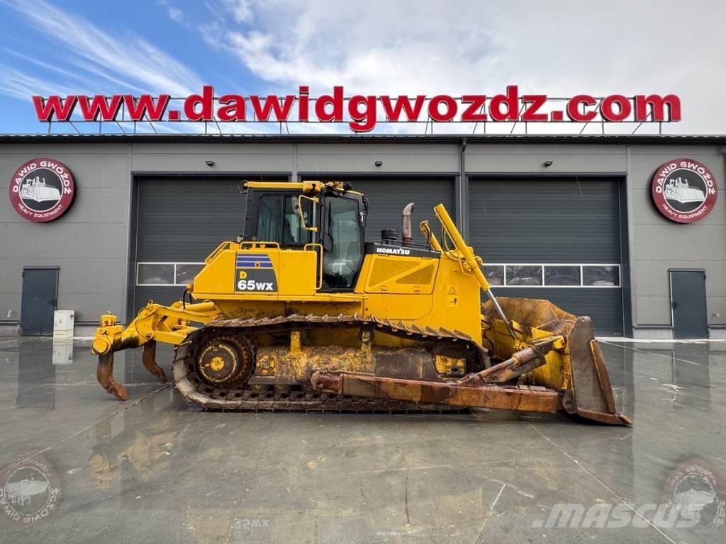 Komatsu D 65 WX-16 Buldooserid