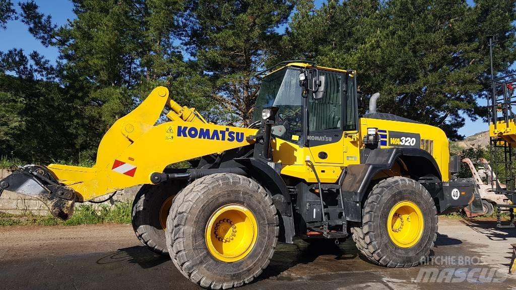 Komatsu WA320-8E0 Rataslaadurid