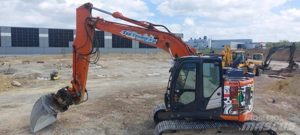 Hitachi ZX 135 US-6 Roomikekskavaatorid