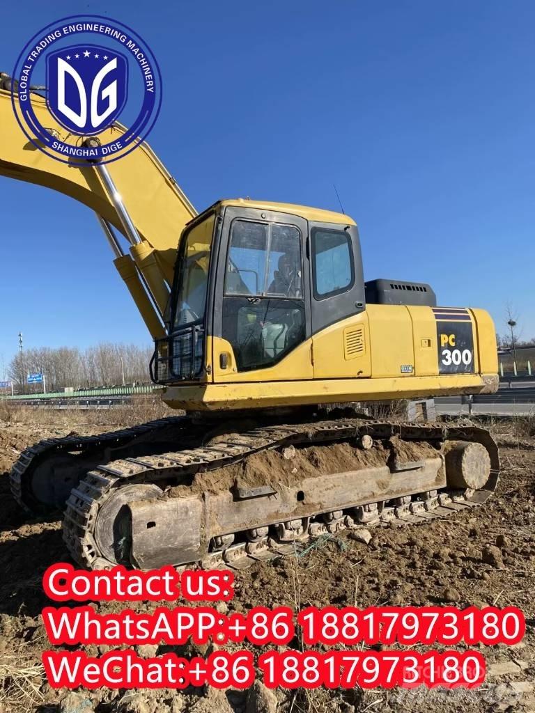 Komatsu PC 300-7 Roomikekskavaatorid