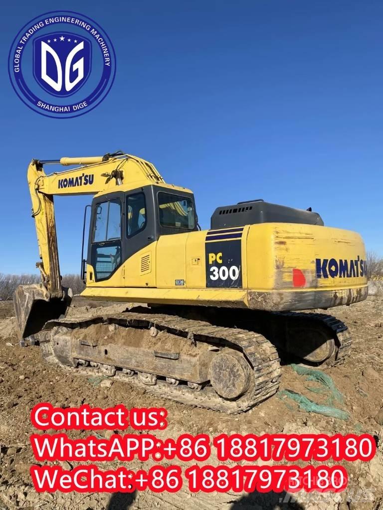 Komatsu PC 300-7 Roomikekskavaatorid