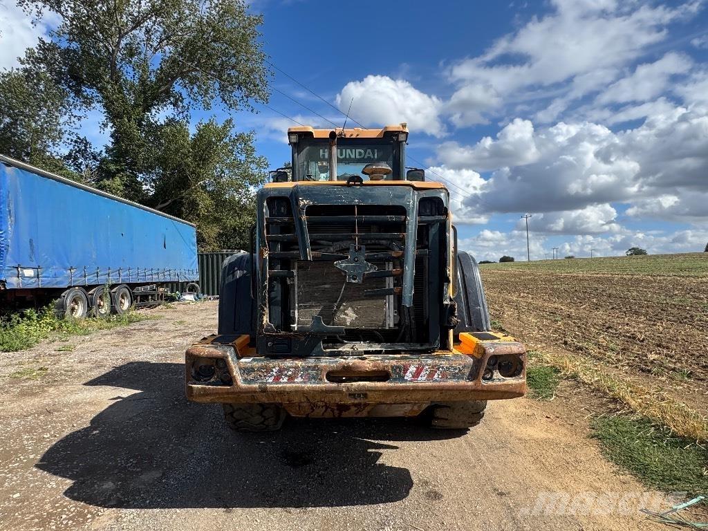 Hyundai HL 740-9 A Rataslaadurid