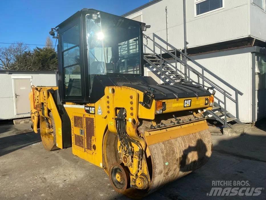 CAT CB 44 B Tandemrullid