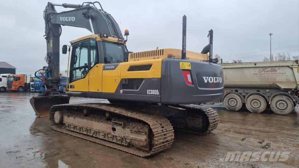 Volvo EC 300 D Roomikekskavaatorid