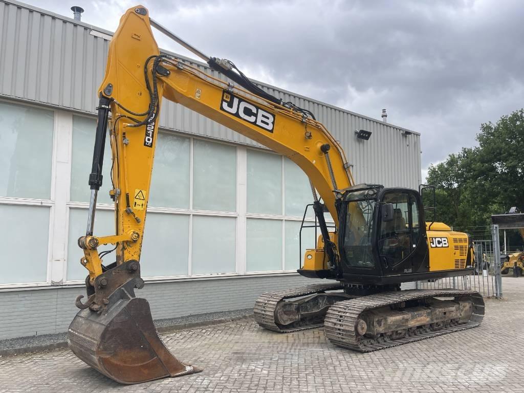 JCB JS 210 LC    2017 Roomikekskavaatorid