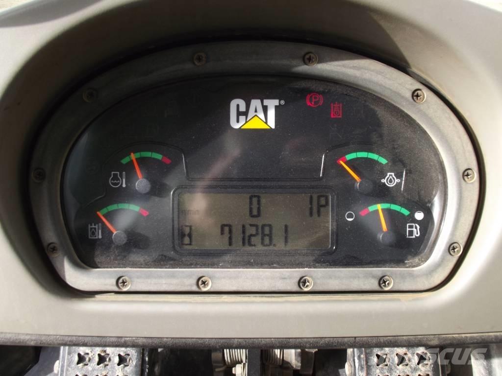 CAT 963 D WH Roomiklaadurid