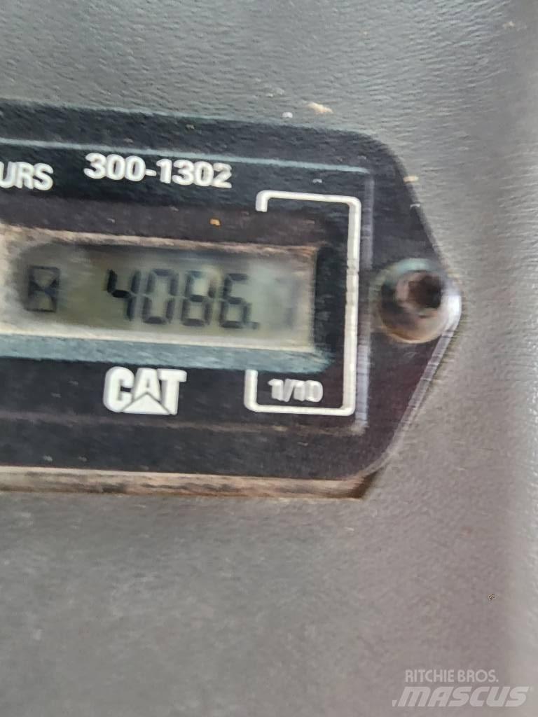 CAT 259 B Kompaktlaadurid