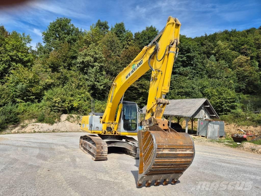 New Holland E 215 Roomikekskavaatorid