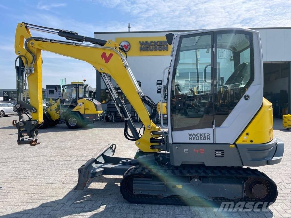 Wacker Neuson ET42 Roomikekskavaatorid
