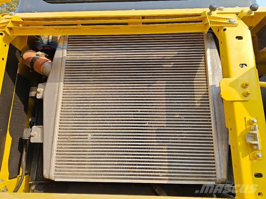 Komatsu PC 400-8 Roomikekskavaatorid