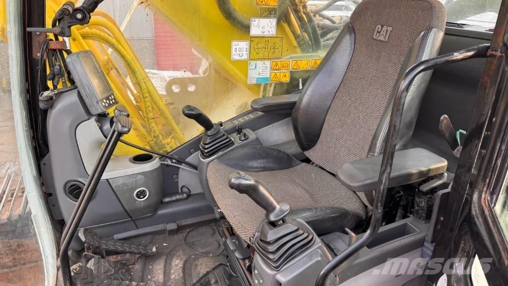 CAT 330 D L LR Roomikekskavaatorid