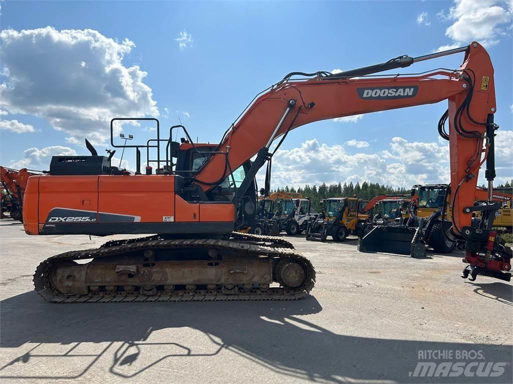 Doosan DX255LC-5 Roomikekskavaatorid