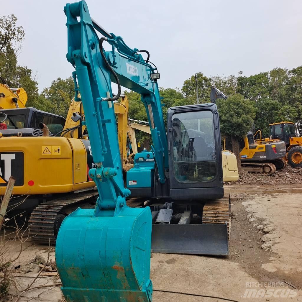 Kobelco SK 75 Väikeekskavaatorid 7t-12t
