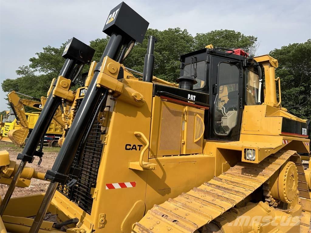 CAT D7R Buldooserid