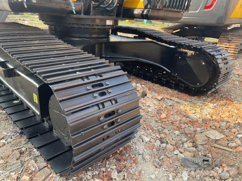 Sany SY 235 Roomikekskavaatorid