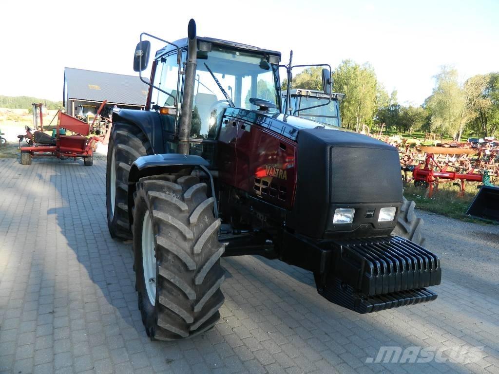 Valtra 8550 Traktorid