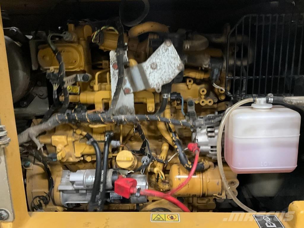 CAT 308 CR Väikeekskavaatorid 7t-12t