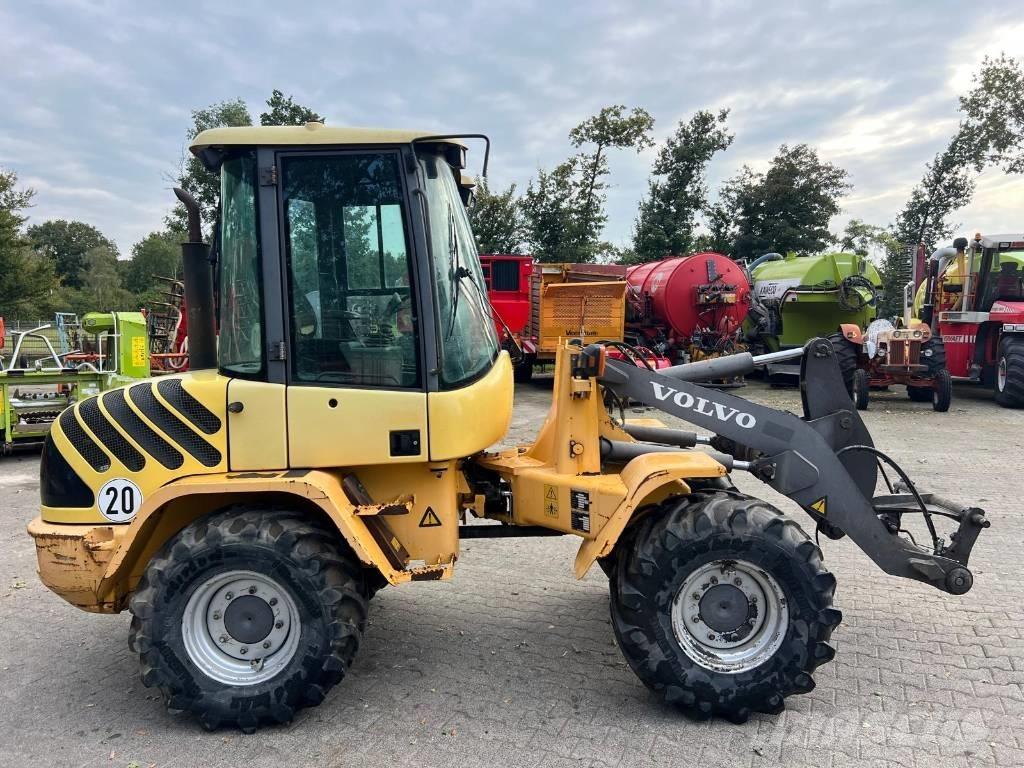 Volvo L 30 B Rataslaadurid