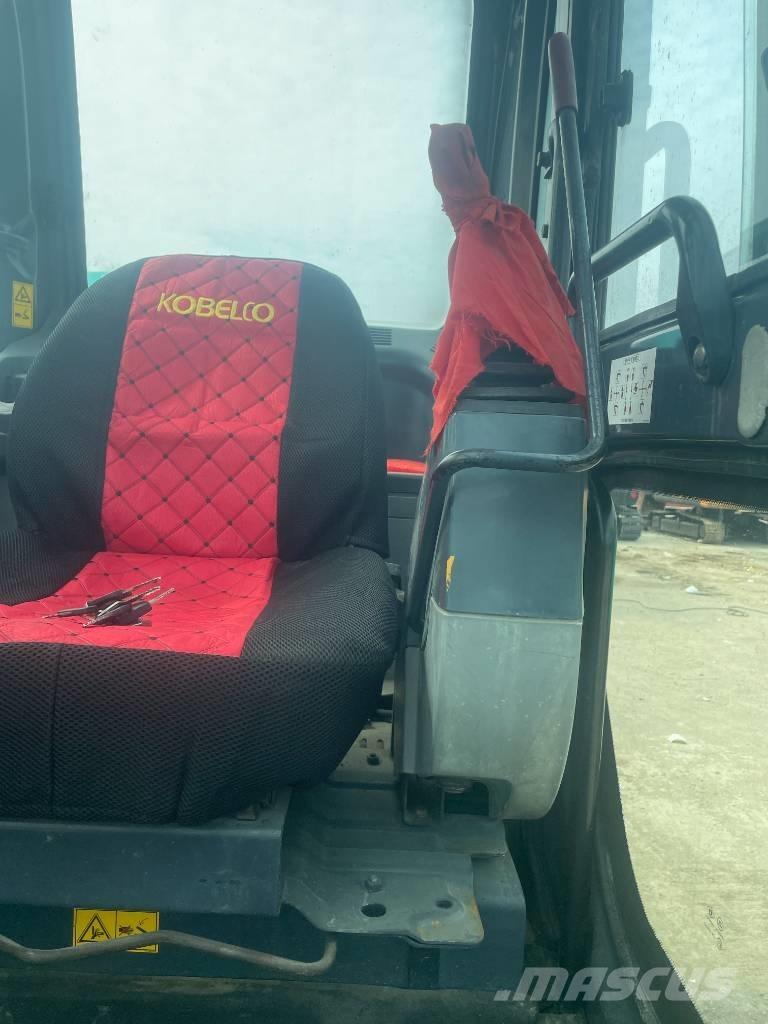Kobelco SK 75 Väikeekskavaatorid 7t-12t